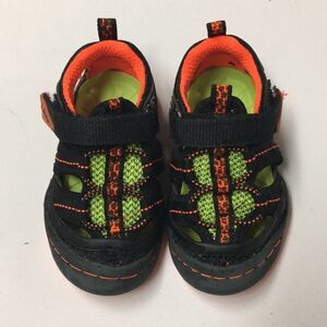 Jambu water sneakers boys size 4